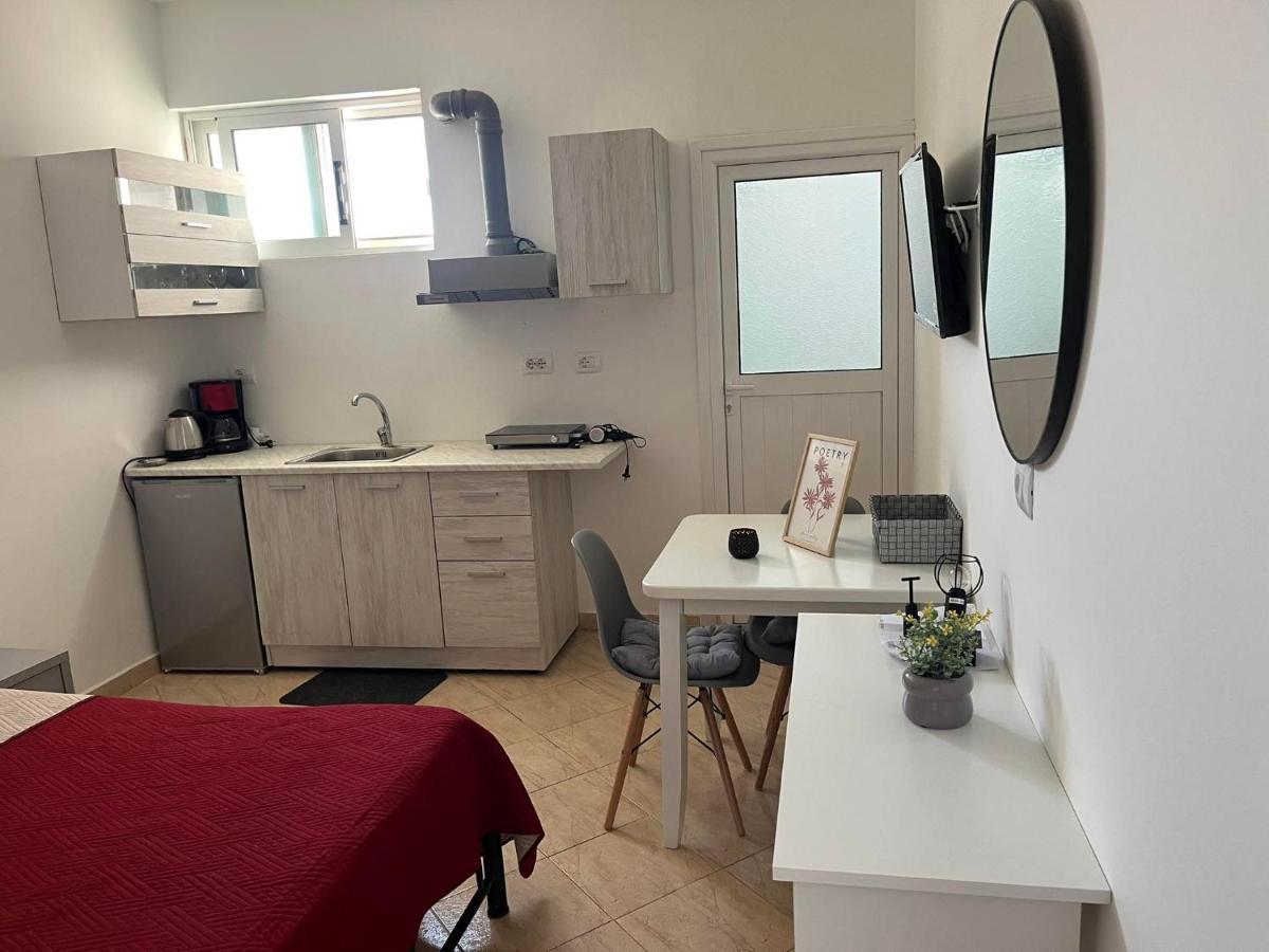 Mimoza Apartments Σαράντα Εξωτερικό φωτογραφία
