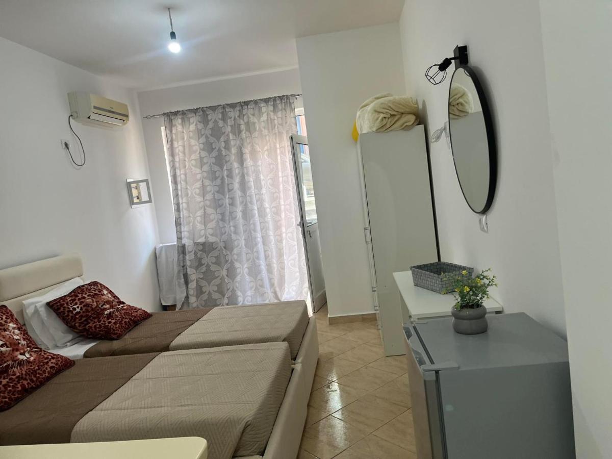 Mimoza Apartments Σαράντα Εξωτερικό φωτογραφία